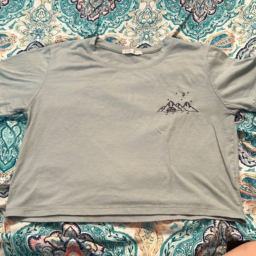 Light Blue Crop top Mountain detail